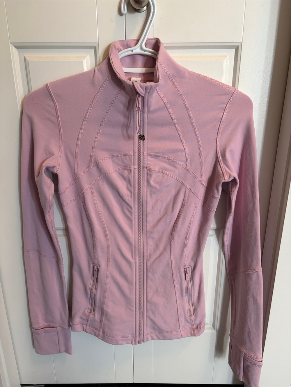lululemon Light Pink define jacket.